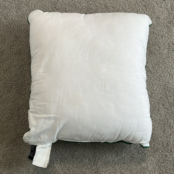 Newport throw pillow - Picture 4 of 4